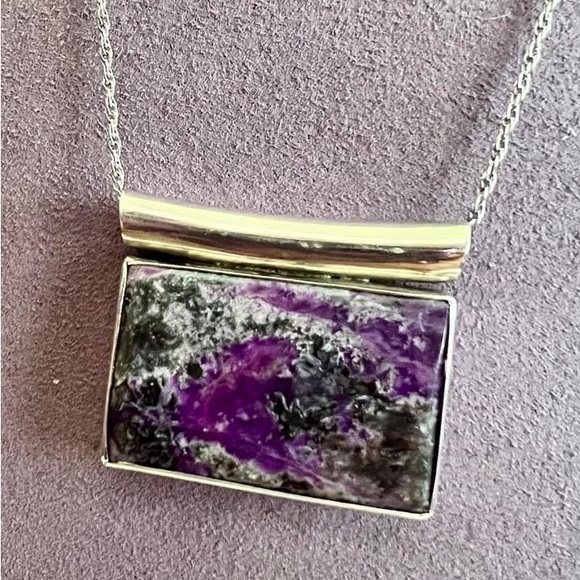 Vintage Sterling Silver Purple Moss Agate Necklace - Picture 4 of 4